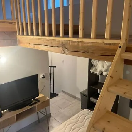 Petite Maison דירה Le Teil